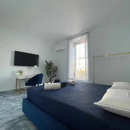 Luxury Blue House Apartment