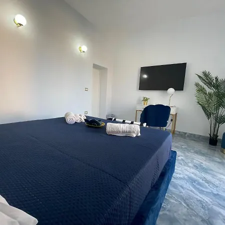 Luxury Blue House Neapel
